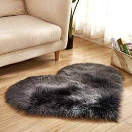 6cm Plush Carpet Fuzzy Wool Floor Mat Multicolor Heart Soft Fluffy Cozy Living Room Bedroom Aldult Child Boy Girl Fashion Lovely (Color: Dark Grey, size: 60cm x 60cm)