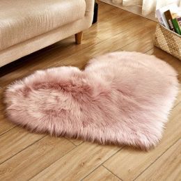 6cm Plush Carpet Fuzzy Wool Floor Mat Multicolor Heart Soft Fluffy Cozy Living Room Bedroom Aldult Child Boy Girl Fashion Lovely (Color: Light Pink, size: 60cm x 70cm)