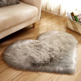 6cm Plush Carpet Fuzzy Wool Floor Mat Multicolor Heart Soft Fluffy Cozy Living Room Bedroom Aldult Child Boy Girl Fashion Lovely (Color: Light Grey, size: 40cm x 50cm)